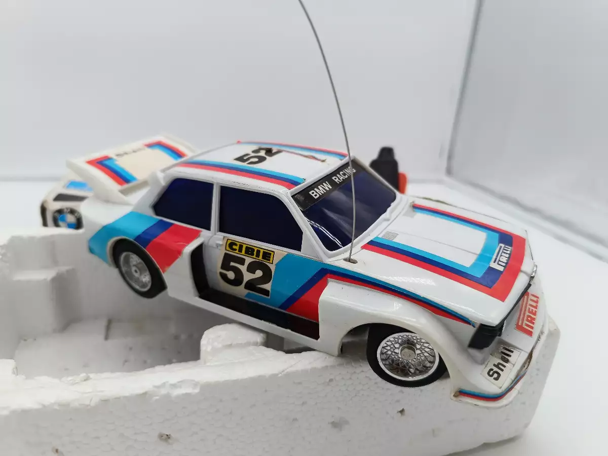 BMW 320i RC vintage